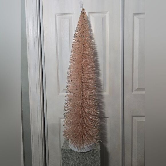 NWT Wondershop Target 2024 Large Christmas Bottle Brush Tree Sculpture 36" - Picture 1 of 16